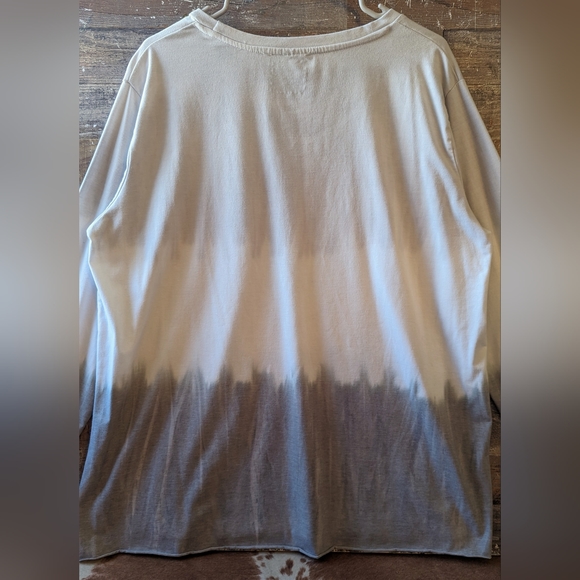 Wichita State (WSU) Tie Dye Gray Tunic - Picture 11 of 13